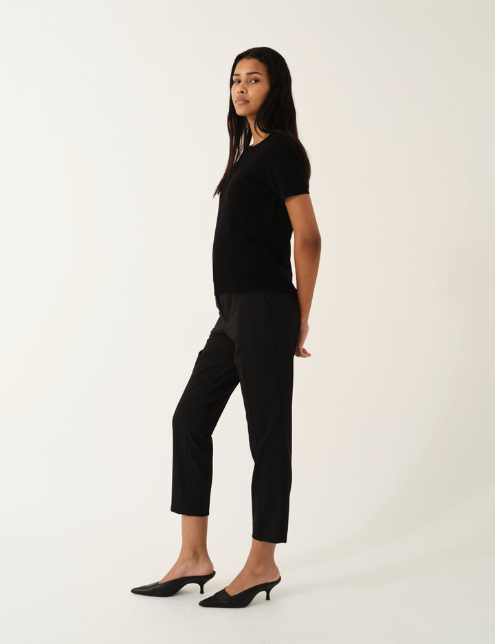 Bergen Basic Tee Black 4 / Black