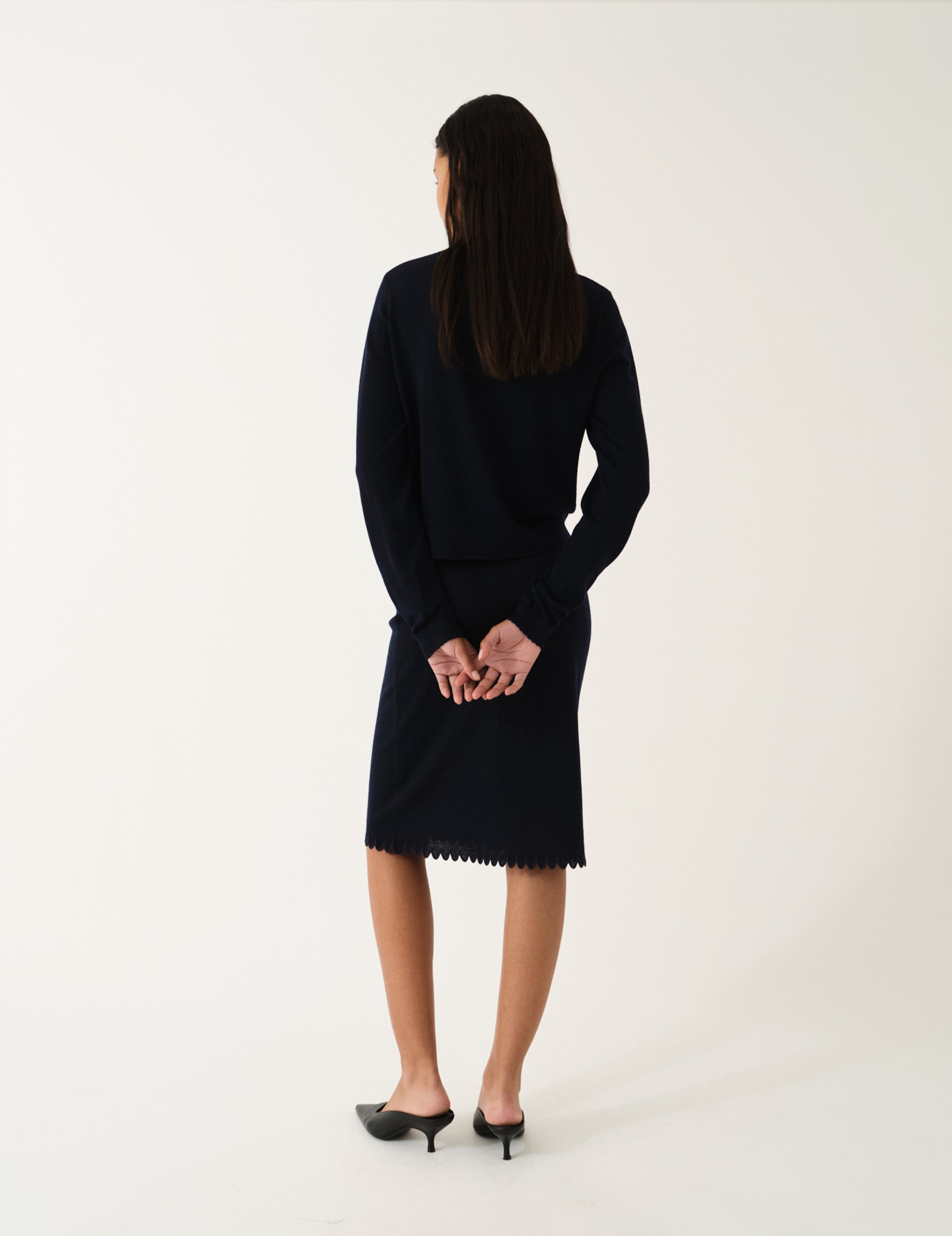 Bergen Scallop Mini Cardigan Navy 4 / Navy
