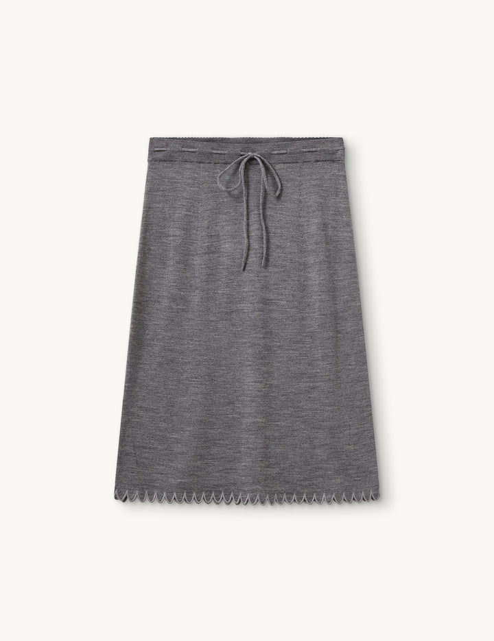 Bergen Scallop Slip Skirt Navy 4 / Navy
